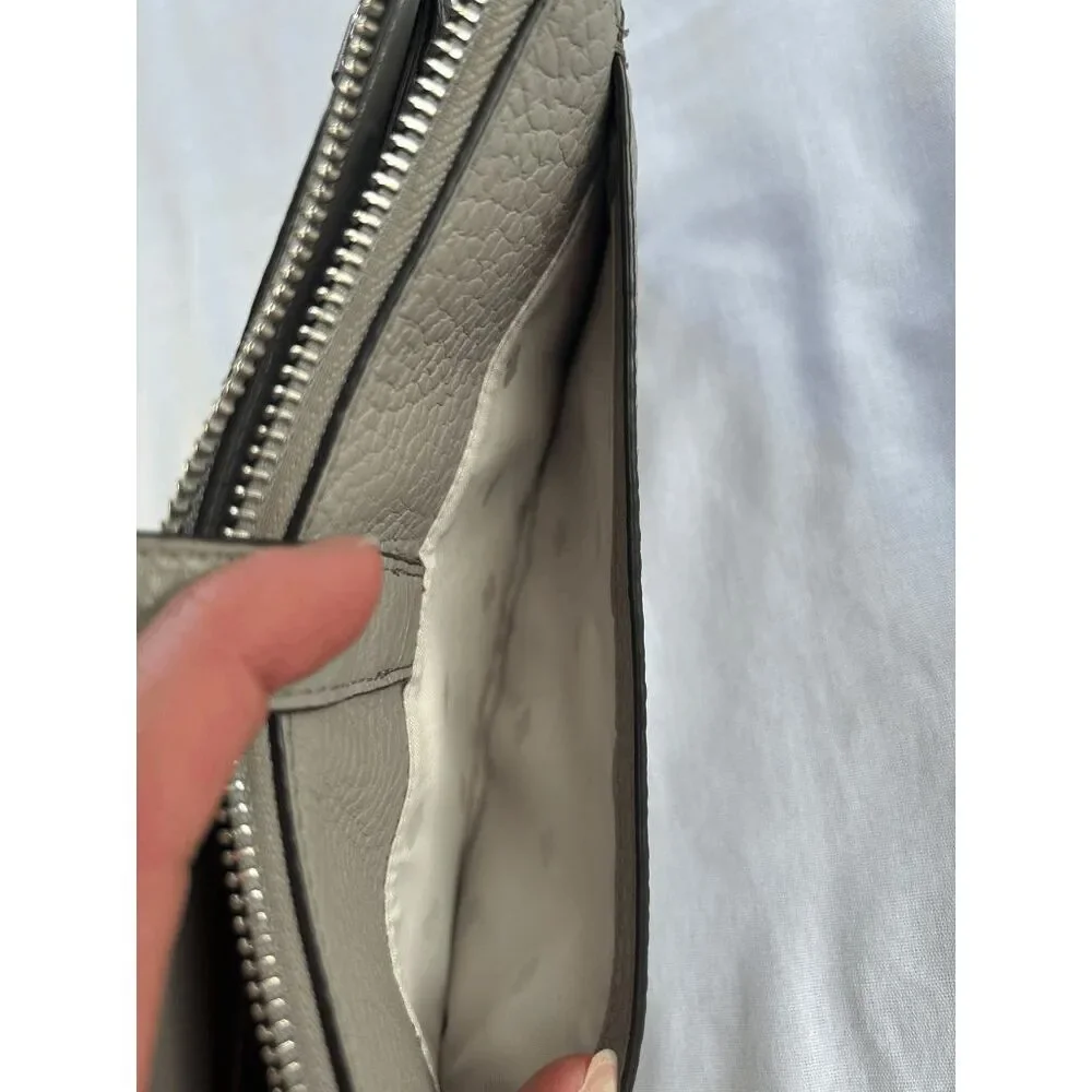 Kate Spade Gray Zipper Wallet